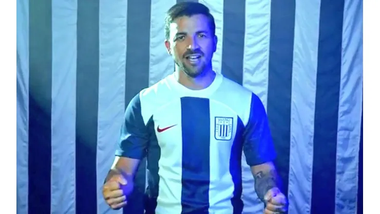 Diego Costa en su presentación con Alianza Lima