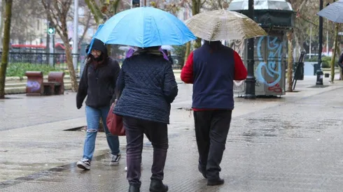 Lluvia en Santiago