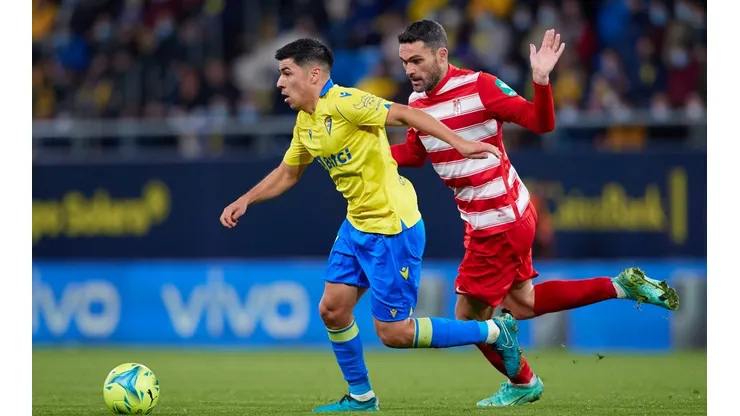 El chileno perdió continuidad en el Cádiz y optó por ir a préstamo al Real Zaragoza.