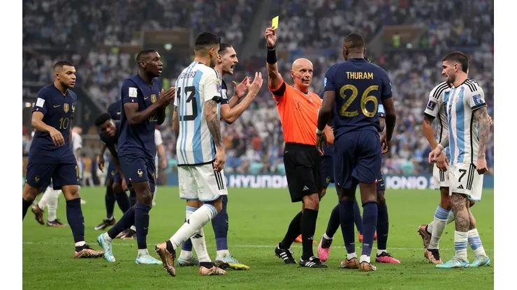 El polaco Marciniak respondió con todo a L'Equipe.