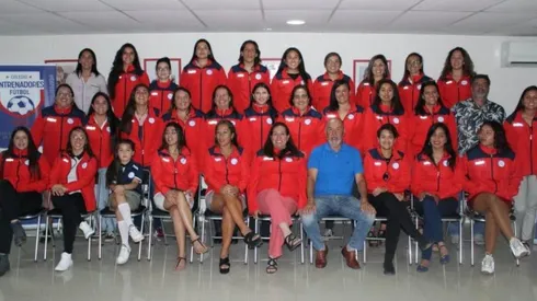 Curso de Capacitación y Especialización en Fútbol Femenino.
