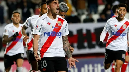 Curicó Unido jugará la Copa Libertadores 2023 como el flamante Chile 3.