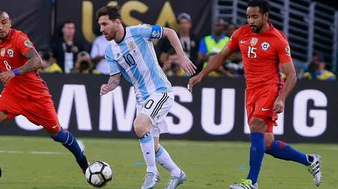 Beausejour piensa que el título de Argentina es una opción para que crezca el fútbol chileno