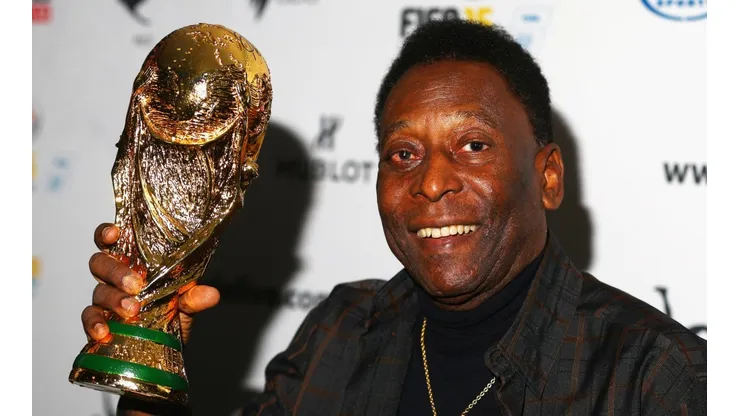 Pelé a Brasil: "No crean que el sueño de la sexta estrella se ha acabado"