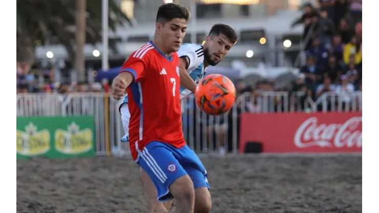 Argentina campeona de la Copa Conosur de fútbol playa frente a Chile en Cavancha.