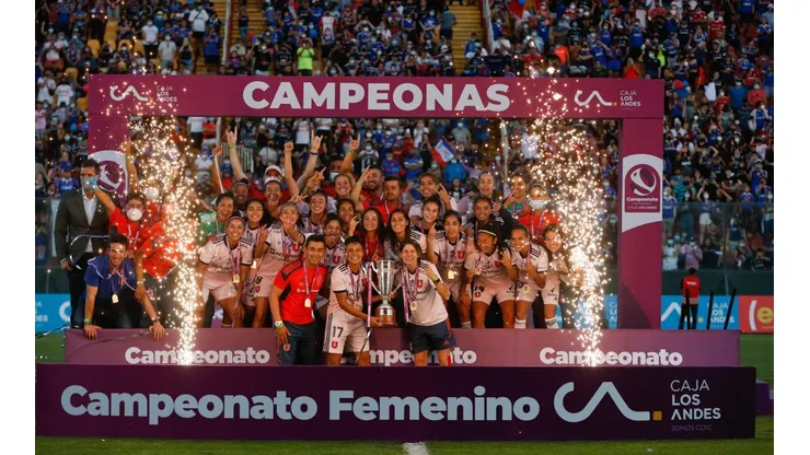 ¿Cuántos títulos tiene Universidad de Chile Femenino?