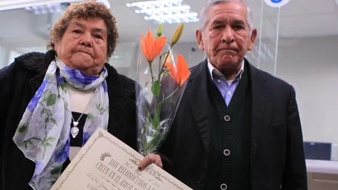 ¿Cuáles son los requisitos para cobrar el Bono Bodas de Oro?