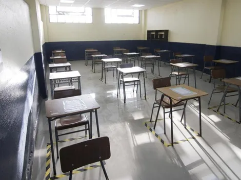 ¿Cómo puedo sacar un promedio de notas y los porcentajes?