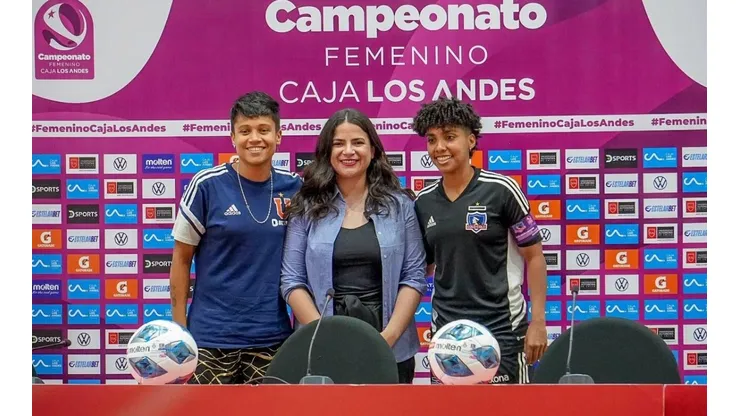 La Ministra Antonia Orellana junto a Fernanda Pinilla y Yusmery Ascanio