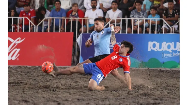 La selección chilena de fútbol playa ha tenido una gran actuación en sus dos primeros partidos en la Copa Cono Sur Iquique 2022.