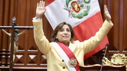 Perú: plantean adelantar elecciones y decretan Estado de emergencia
