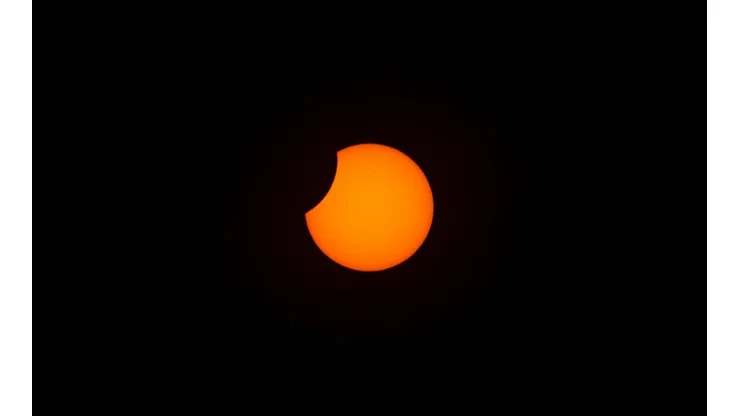 ¿Cuándo y a qué hora podré ver el eclipse solar?