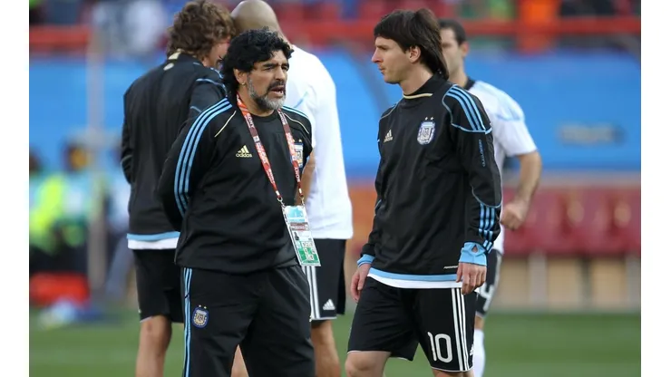 Maradona y Messi, los dos mejores jugadores argentinos de la historia