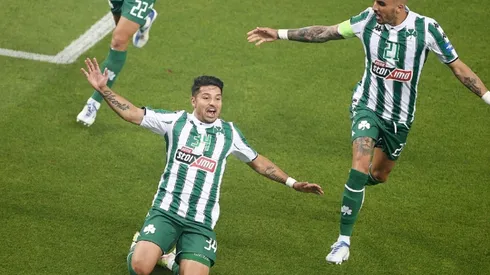 Sebastián Palacios celebra uno de los 11 goles ligueros que anotó para el Panathinaikos en la temporada 2021-2022. En la 2022-2023 suma cuatro conquistas.