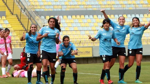 Iquique sorprende e incluye al fútbol femenino en sus abonos 2023