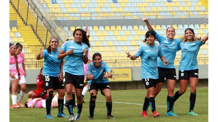 Iquique sorprende e incluye al fútbol femenino en sus abonos 2023