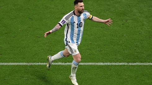 Messi clasificó a Argentina a la final del Mundial y se ganó elogios de Arturo Vidal y Luis Suárez.