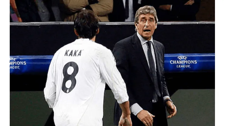 Manuel Pellegrini intercambia palabras con Kaka, uno de los brasileños que dirigió en el Real Madrid de España.