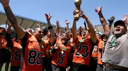 Felinos de La Florida venció a Bulldogs de Peñalolén