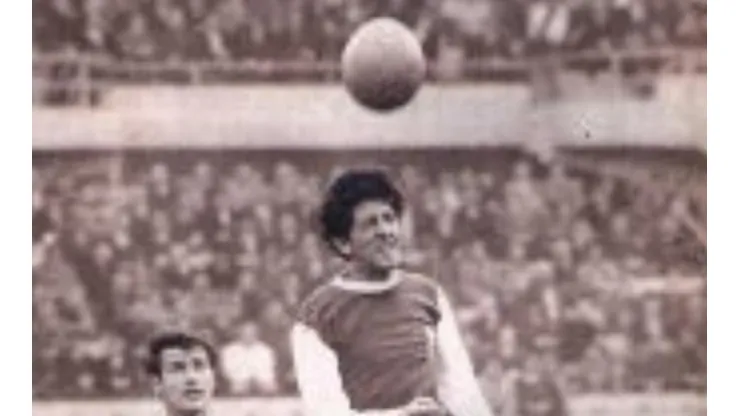 Washington Villarroel, histórico exjugador de la UC, falleció a los 84 años.
