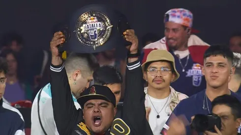 Aczino se coronó campeón de la Final Internacional Red Bull Batalla 2022