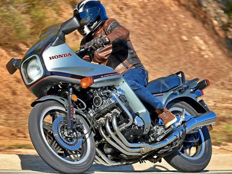 Consejos para el uso de la moto en el verano