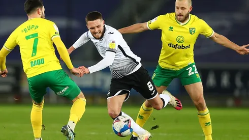 El último duelo entre ambos fue en febrero de 2021, con victoria para el Swansea por 2 a 0.