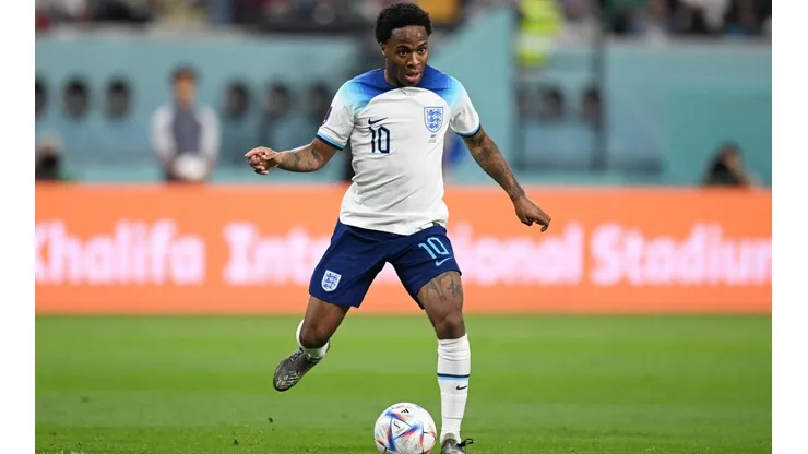Raheem Sterling estará junto a Inglaterra para el partido con Francia