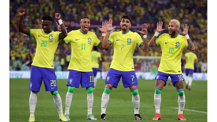 Vinícius confía en Neymar para conseguir el hexa.