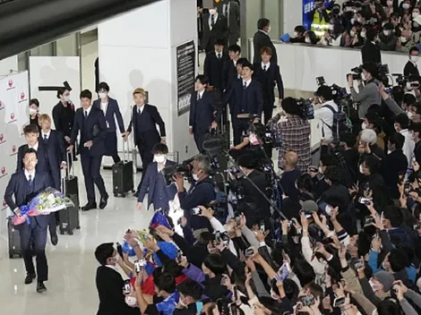 Japoneses reciben como héroes a su selección tras el Mundial
