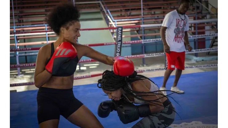 Boxeadoras cubanas podrán practicar el deporte