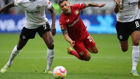 Charles Aránguiz vuelve a quedar fuera en el Bayer por sus problemas físicos.