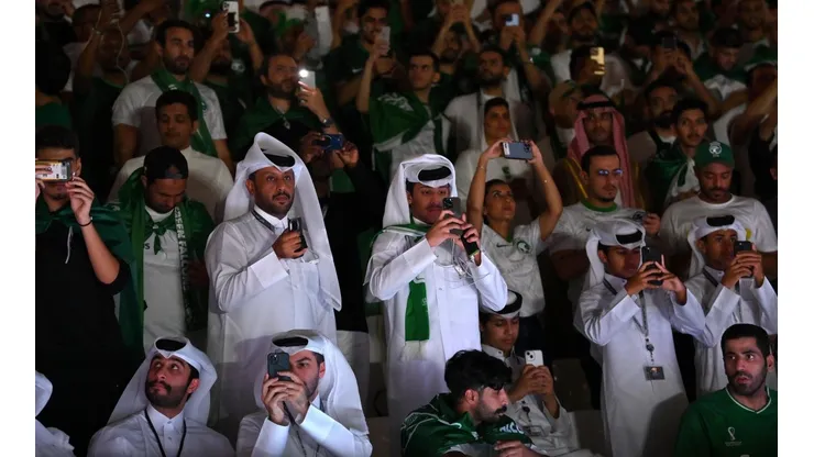 Los jeques árabes esperan llevar el Mundial del 2030 a su país