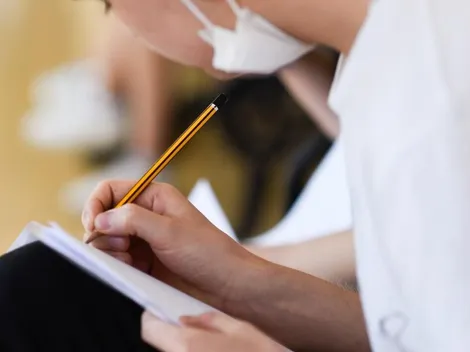 Conoce aquí a qué becas de la Junaeb puedes postular