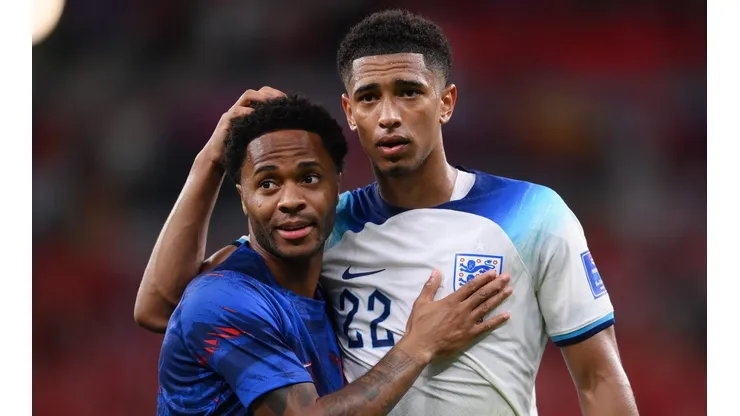 Sterling está fuera de la citación de Inglaterra.