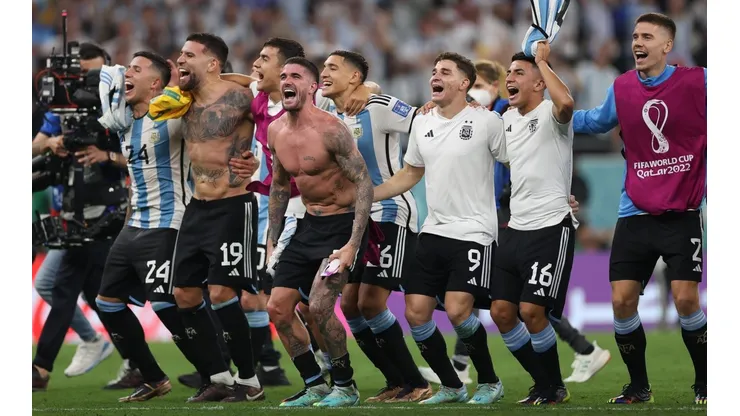 Argentina y dedicatoria a Brasil tras la clasificación a cuartos del Mundial.