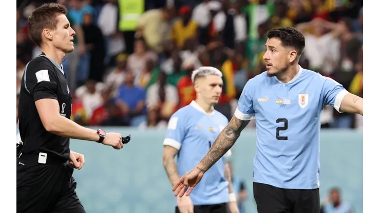 Giménez terminó en furia por el arbitraje y explotó tras el partido