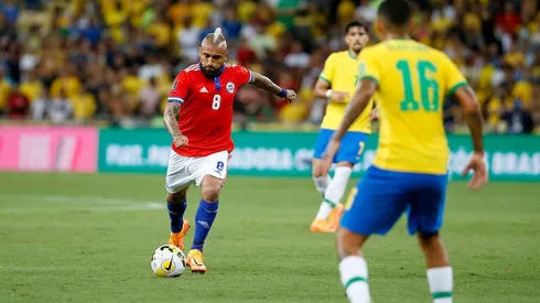 Vidal quiere seguir defendiendo la camiseta de la Roja.