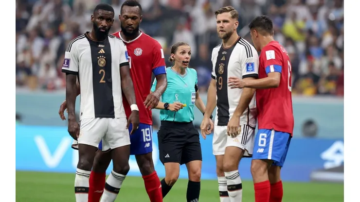¿Cómo se definen los octavos del final con penales o tiempo extra?