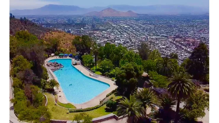 Piscina Tupahue en Cerro San Cristóbal.