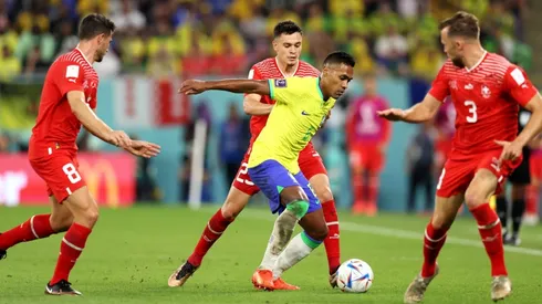 El lateral brasileño de la Juventus tiene una lesión en su muslo izquierdo.