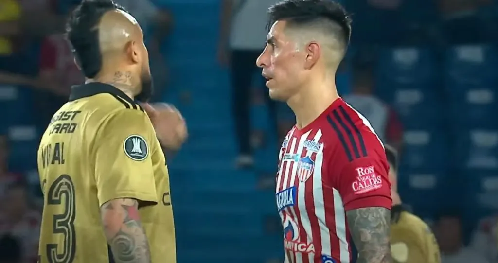 Emanuel Olivera reprochó a Vidal en Barranquilla. (Captura Disney+).