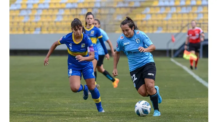 Everton e Iquique buscan la permanencia en el torneo femenino