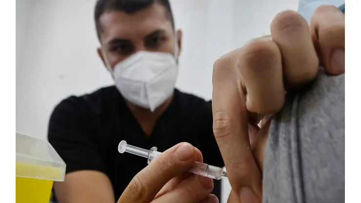 ¿Quiénes se deben vacunar esta semana contra el Covid-19?