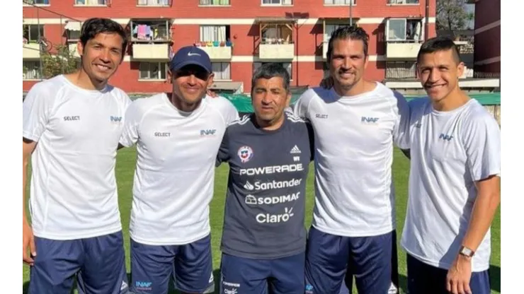 Mark junto a Alexis, Chupete y Matías en el curso de técnico