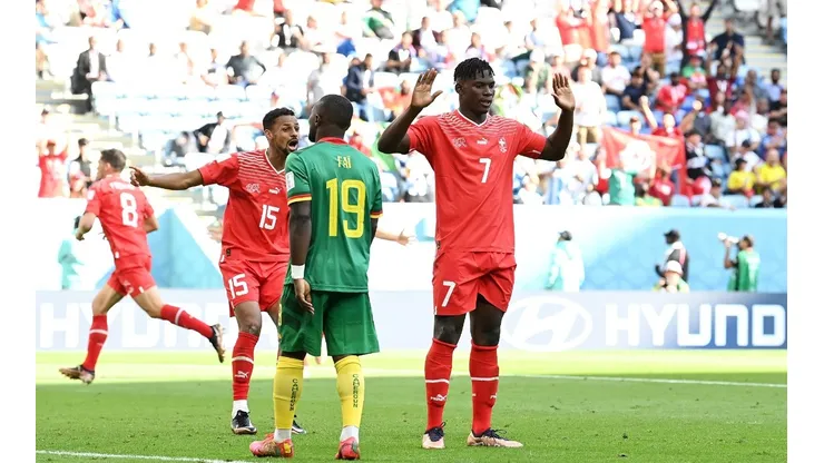 Breel Embolo marcó el gol del triunfo de Suiza ante Camerún, el país en el que nació.