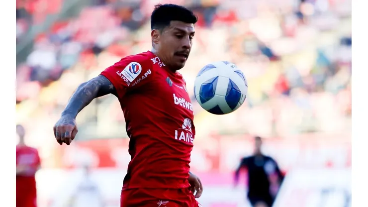 Patricio Rubio renovó con Ñublense para el 2023