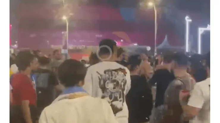 Argentinos y mexicanos se pelearon en un lamentable episodio del Mundial