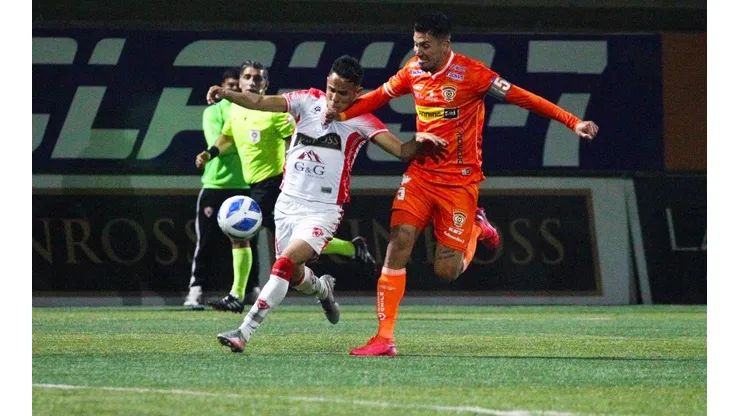Copiapó y Cobreloa juegan la final de ida de la liguilla de ascenso.