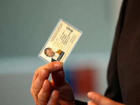 ¿Hasta cuándo puedo renovar mi licencia de conducir vencida?